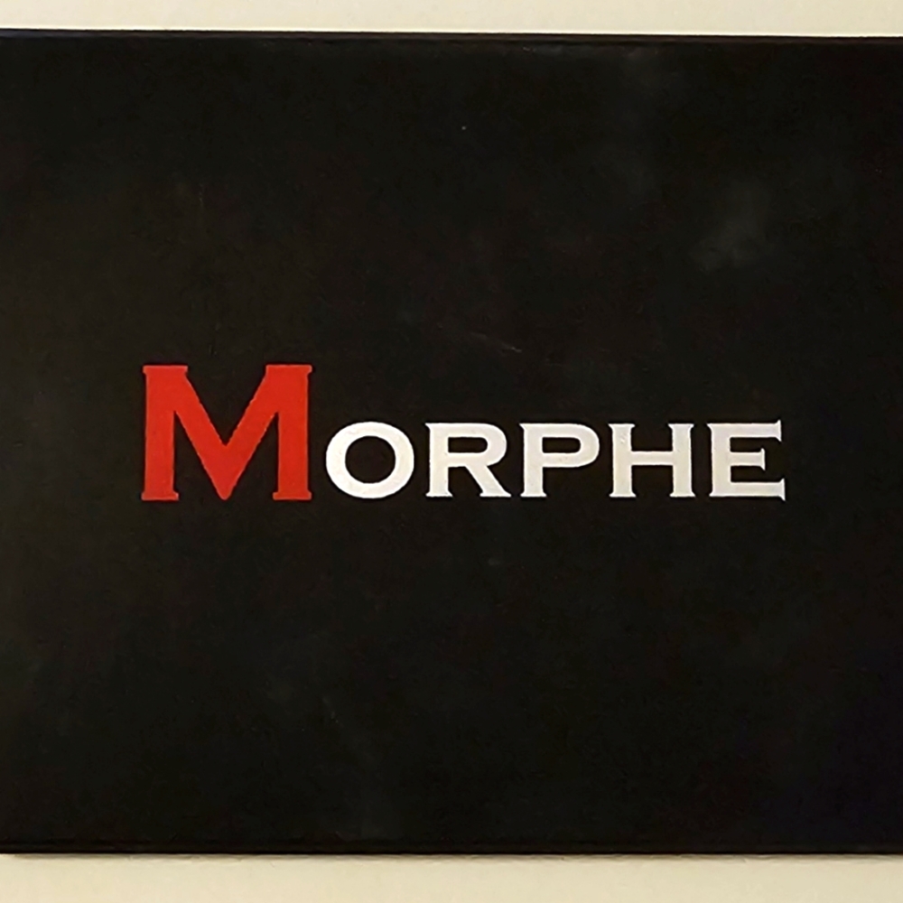 Morphe Black Makeup Palette